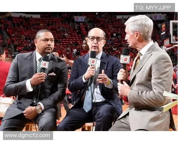 范甘迪执教传奇乔丹姚明共谱篮球辉煌历史的故事