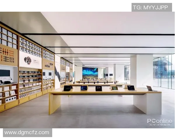 姚明携手科技巨头推广新款电脑打造智能生活新体验